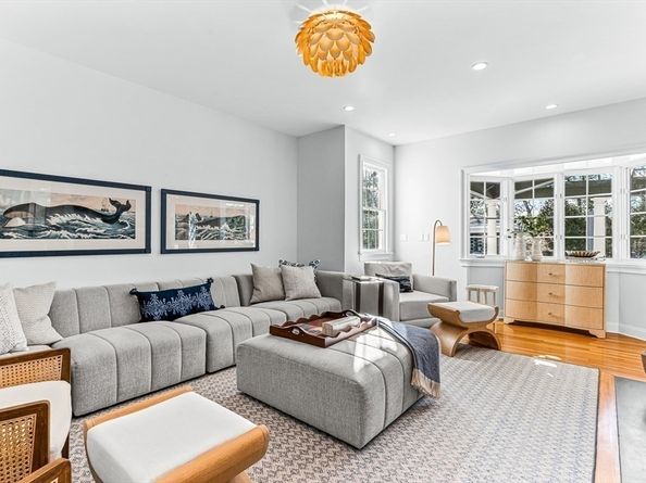 5 Deer Path, Natick MA 01760