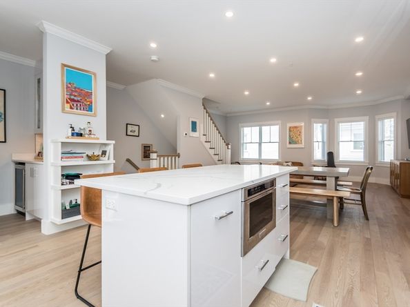 29 Cherry Street 2, Waltham MA 02453