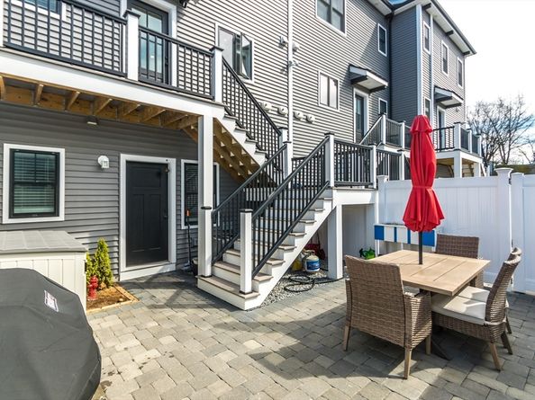 29 Cherry Street 2, Waltham MA 02453
