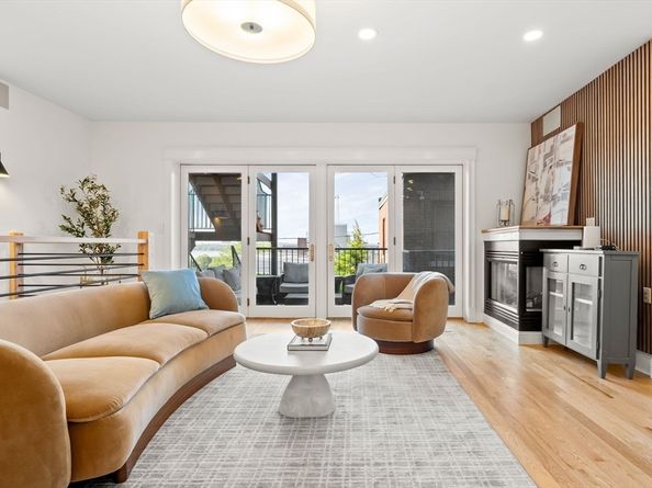 53 Thomas Park 2, Boston MA 02127