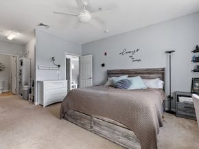 2 Arden Mills Way 2304, Fitchburg MA 01420