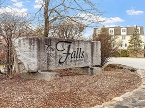 2 Arden Mills Way 2304, Fitchburg MA 01420