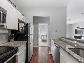 2 Arden Mills Way 2304, Fitchburg MA 01420