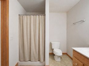 1215 South St, Barre MA 01005