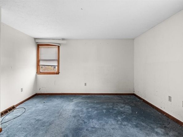 45 Union St, Weymouth MA 02190