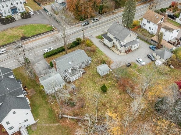 45 Union St, Weymouth MA 02190