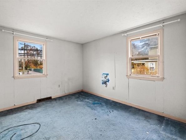 45 Union St, Weymouth MA 02190