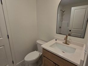 71 Woodlawn Street, Winchendon MA 01475