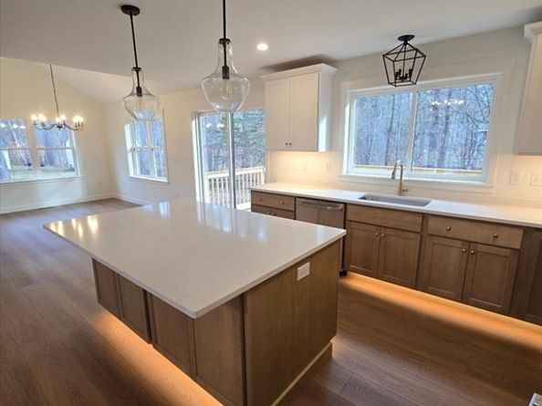 71 Woodlawn Street, Winchendon MA 01475