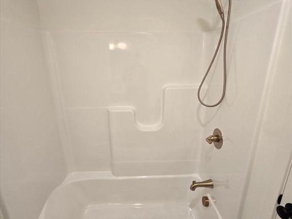 71 Woodlawn Street, Winchendon MA 01475