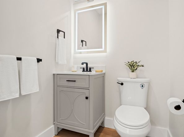 50 Summer A, Bedford MA 01730