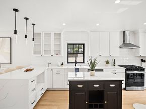 50 Summer A, Bedford MA 01730