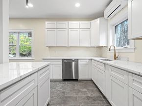 10 Beale Street, Worcester MA 01606