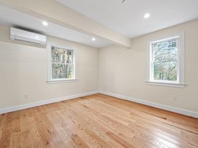 10 Beale Street, Worcester MA 01606