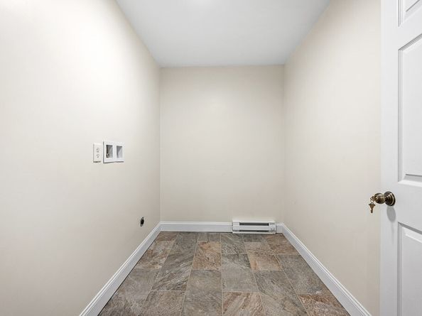 10 Beale Street, Worcester MA 01606