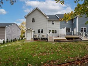 10 Beale Street, Worcester MA 01606