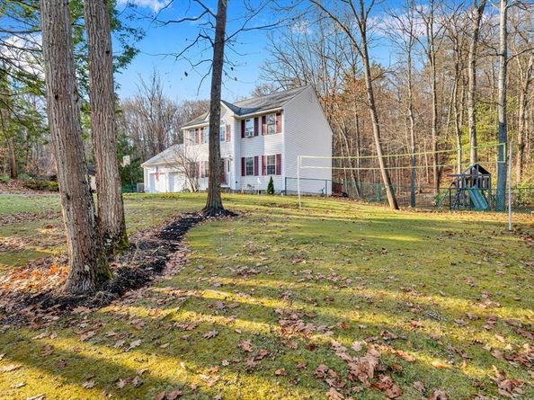 231 River St, Winchendon MA 01475