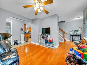 231 River St, Winchendon MA 01475