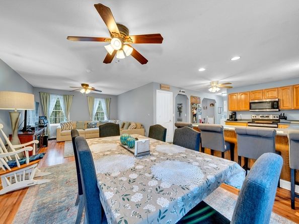 231 River St, Winchendon MA 01475