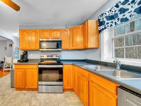 231 River St, Winchendon MA 01475