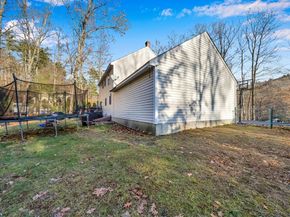 231 River St, Winchendon MA 01475