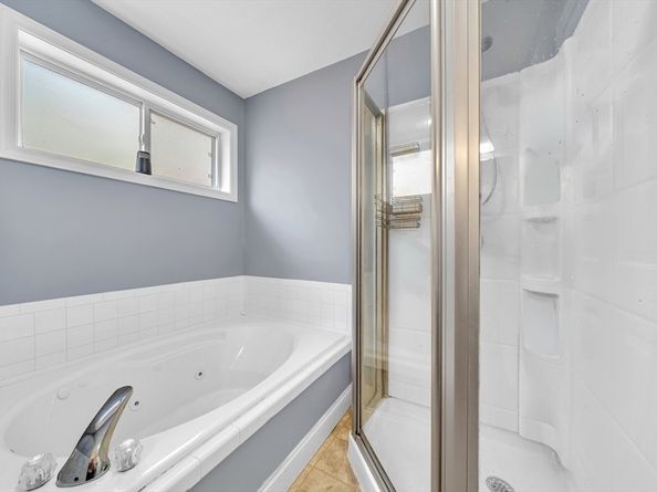 231 River St, Winchendon MA 01475