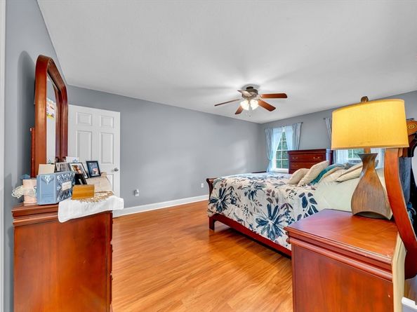 231 River St, Winchendon MA 01475