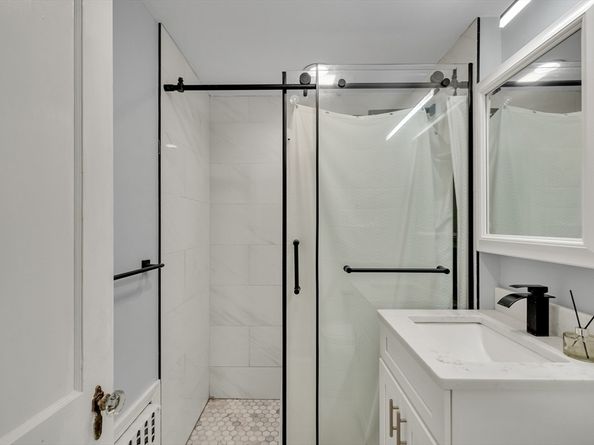 33 Avon Road, Wellesley MA 02482