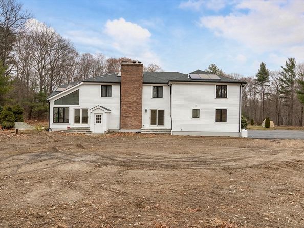 23 Bens Way, Hopedale MA 01747