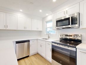 88 Roseen Road, Holbrook MA 02343