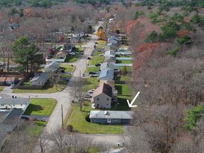 88 Roseen Road, Holbrook MA 02343