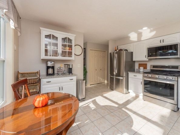 45 Bay Pointe Drive Extension 45, Wareham MA 02532