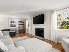 76 Kingman St, Weymouth MA 02188