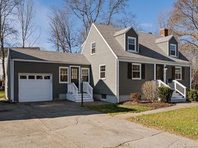 76 Kingman St, Weymouth MA 02188