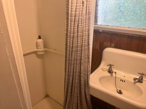 2 Merrill Ave, Hamilton MA 01982