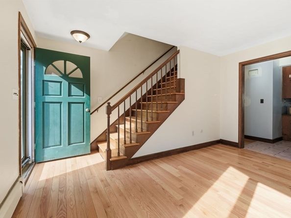 64 Village St, Millis MA 02054