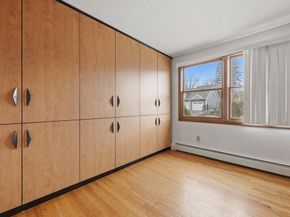 128 Derby St, Worcester MA 01604
