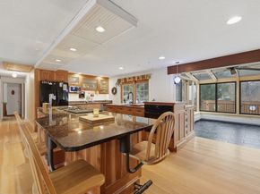 128 Derby St, Worcester MA 01604
