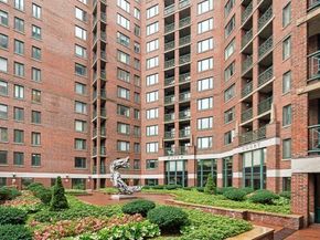 10 Rogers Street 227, Cambridge MA 02142