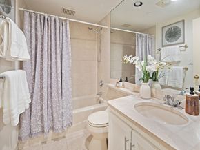 10 Rogers Street 227, Cambridge MA 02142