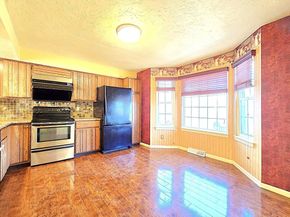 29 Church St 22, Weymouth MA 02189