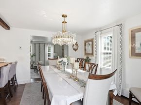 102 County St, Lakeville MA 02347