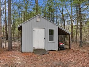 102 County St, Lakeville MA 02347