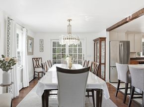 102 County St, Lakeville MA 02347