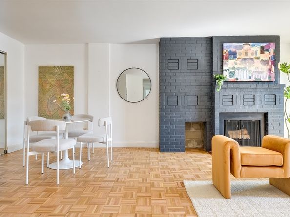 1580 Massachusetts Ave 7C, Cambridge MA 02138