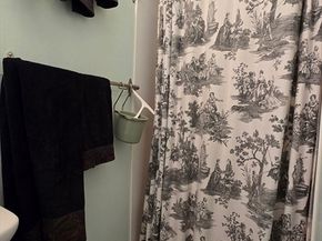 26 Essex St 2, Salem MA 01970