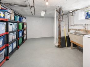 52 Ivan St, Lexington MA 02420