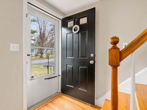 52 Ivan St, Lexington MA 02420