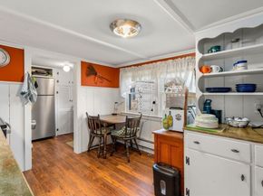 38 & 38R High St, Rockport MA 01966