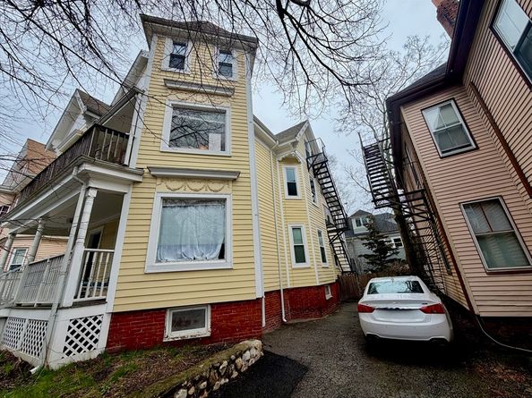 3 Lee Street, Somerville MA 02145